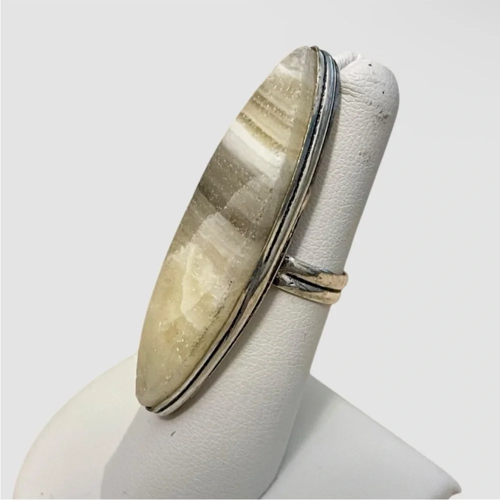 Laguna Lace Agate Gemstone Ring Size 6 - Picture 5 of 10